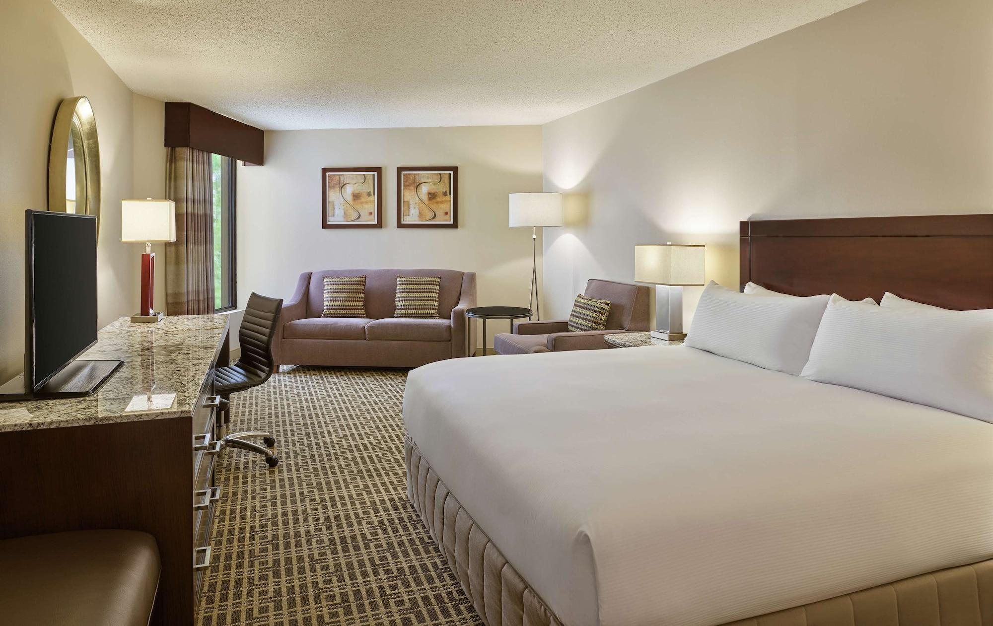 Doubletree By Hilton Intercontinental Airport