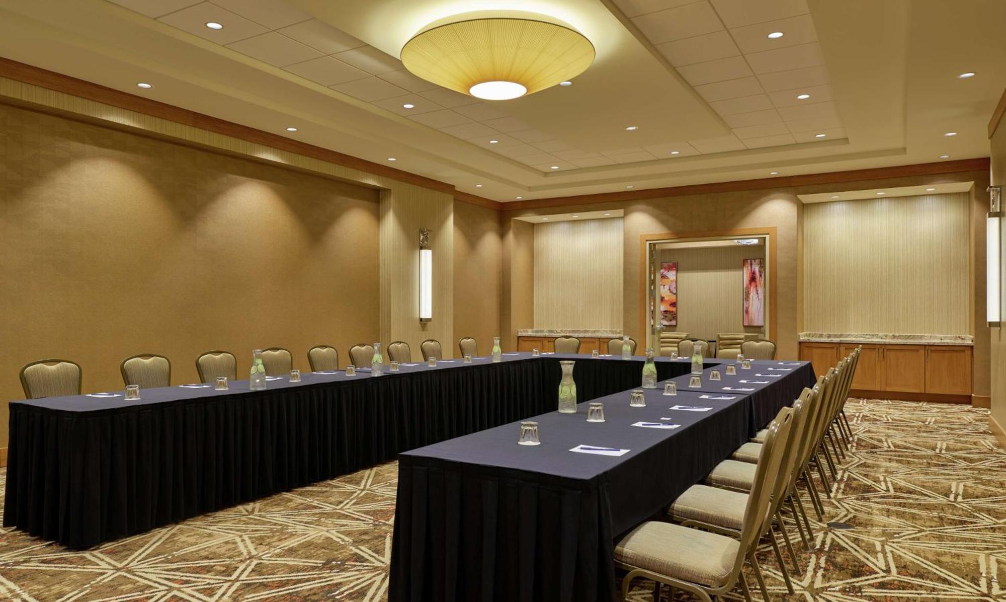 Doubletree By Hilton Intercontinental Airport 3* Houston